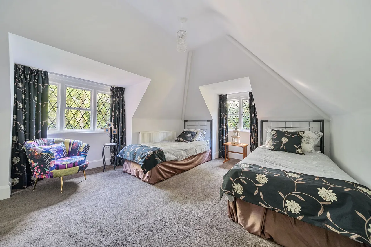 Merrywood Lane, Thakeham, RH20, photo 35