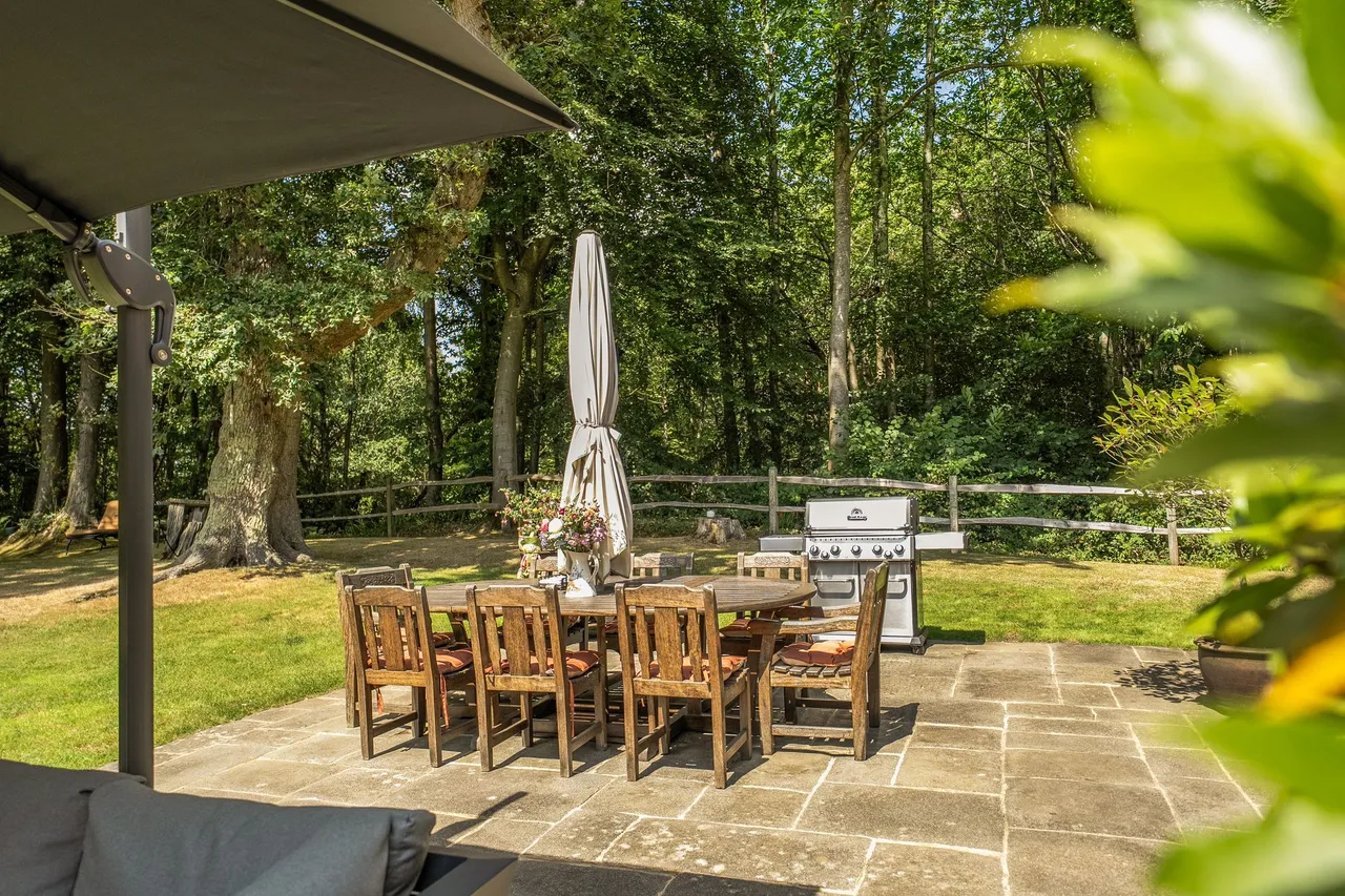 Merrywood Lane, Thakeham, RH20, photo 13
