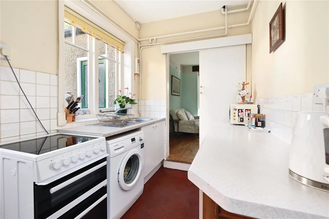 Carthona Drive, Fleet, GU52, photo 13