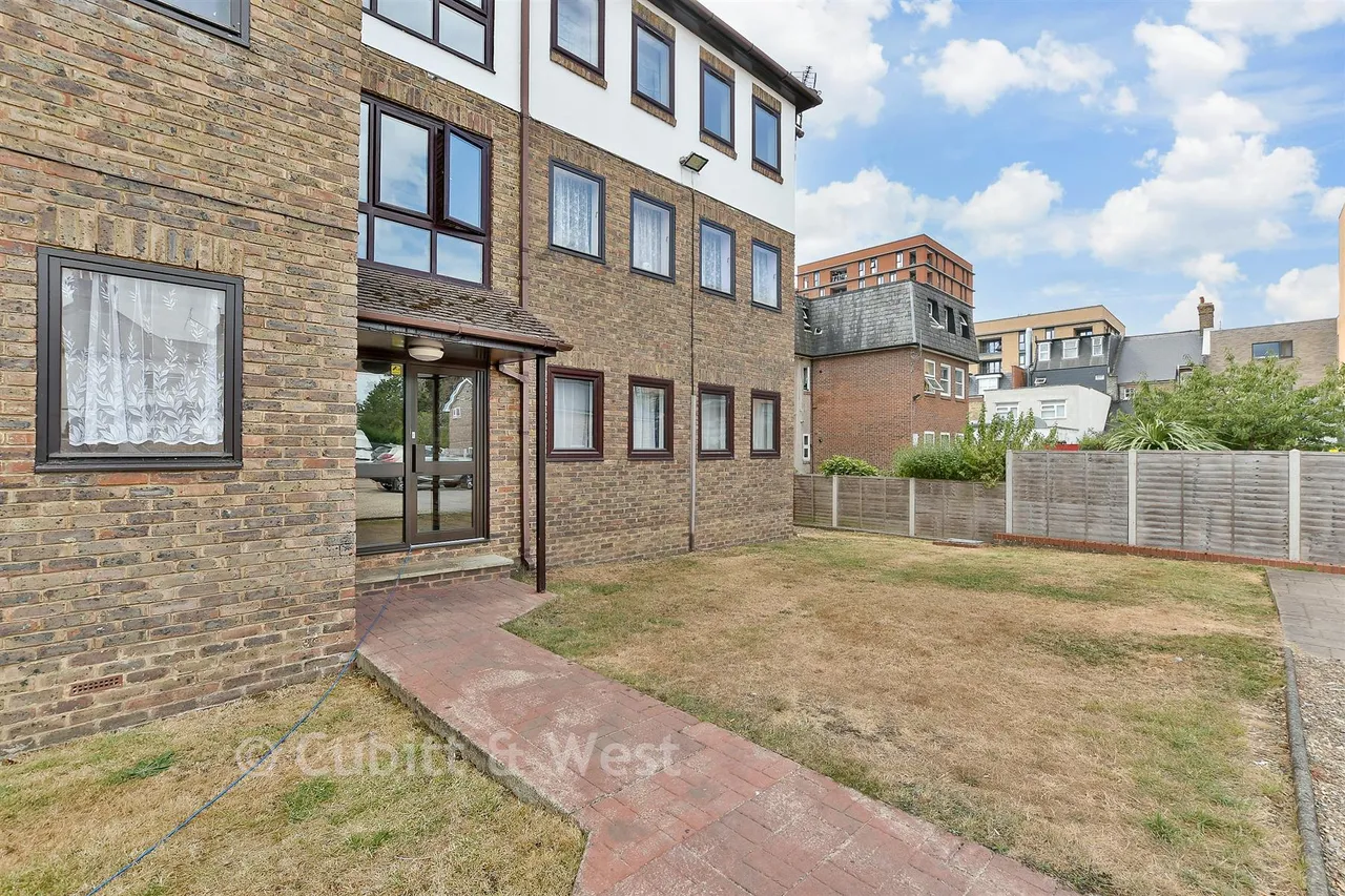 Burnell Road, Sutton, SM1, photo 2