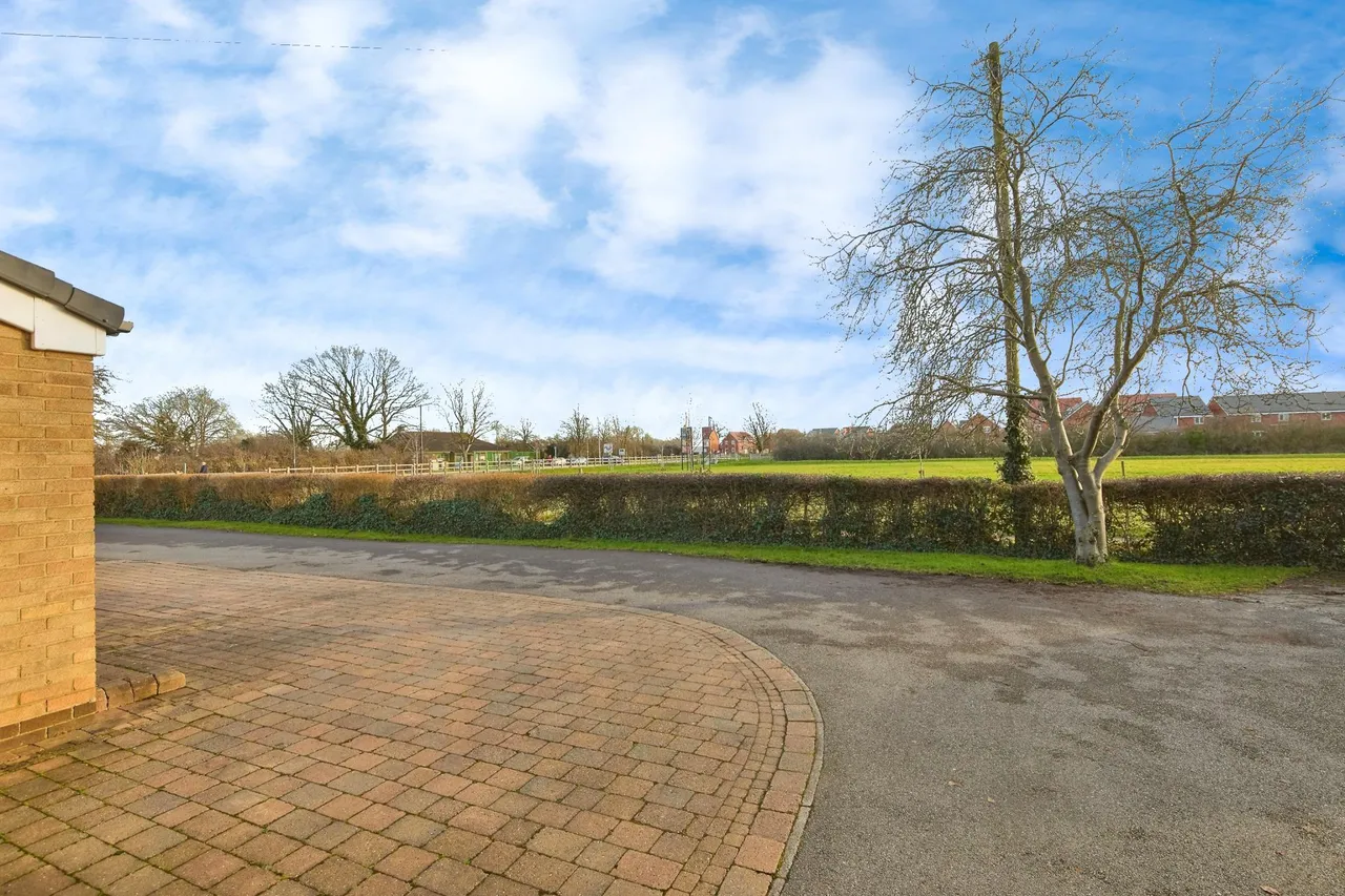 Field View Close, Derby, DE24, photo 19