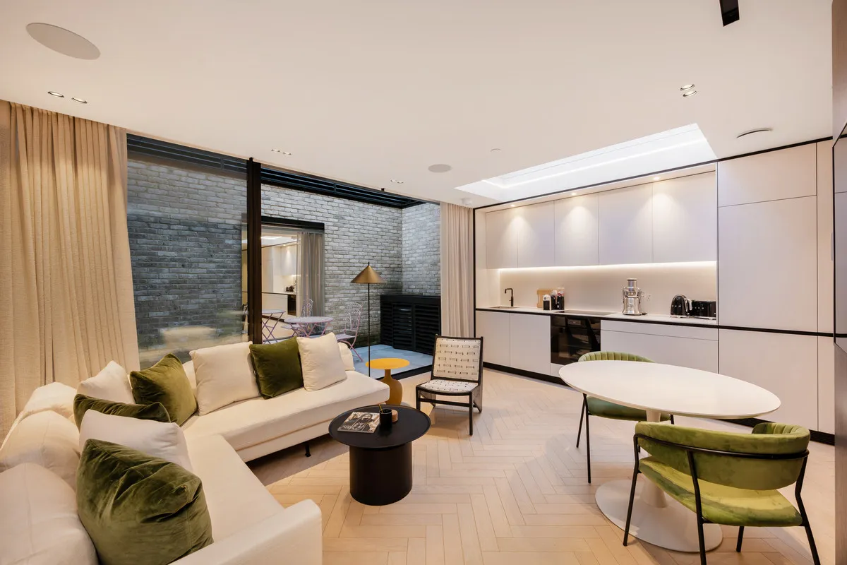 Park Crescent, London, W1B, photo 4