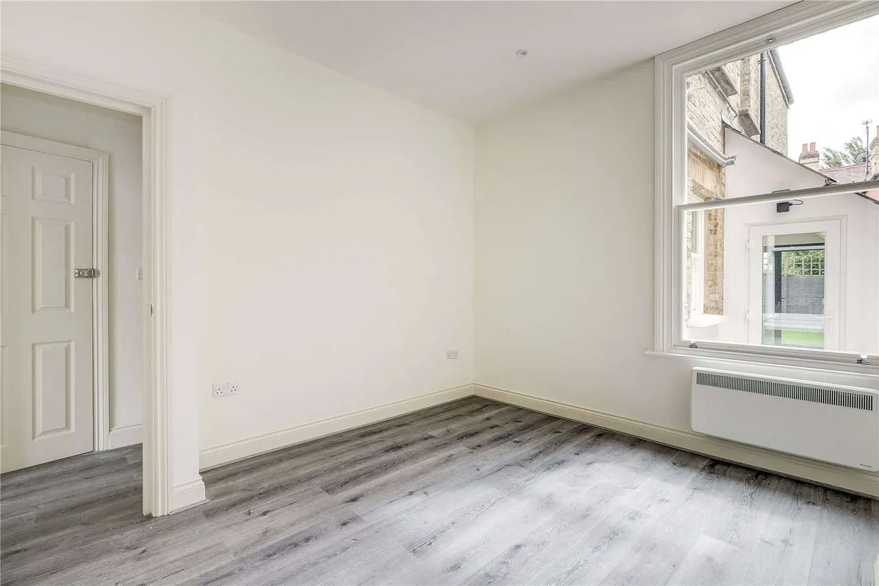 Rudloe Road, London, SW12, photo 9