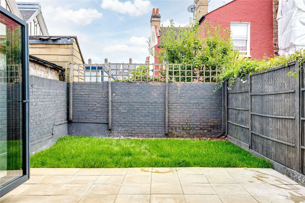 Rudloe Road, London, SW12, photo 5