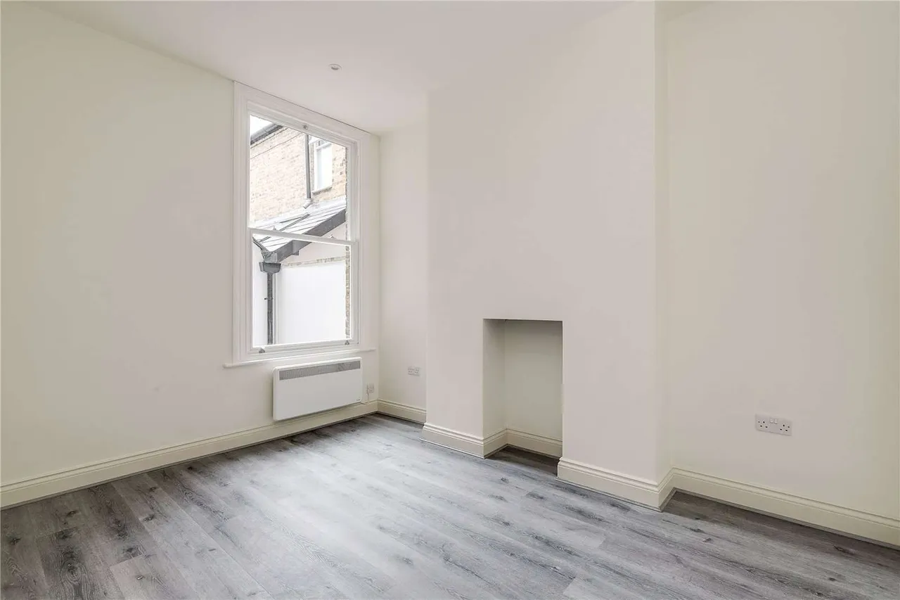 Rudloe Road, London, SW12, photo 6