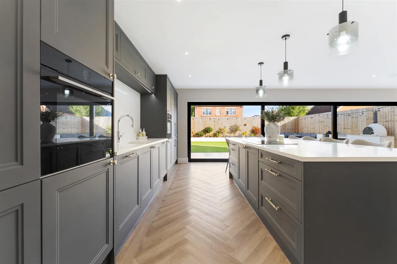 Wilmere Lane, Widnes, WA8, photo 6