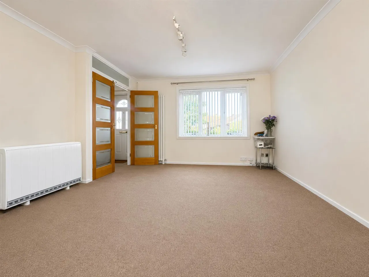 Corfe Gardens, Slough, photo 5