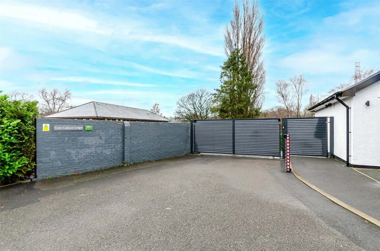 Llanberis Road, Caernarfon, photo 42