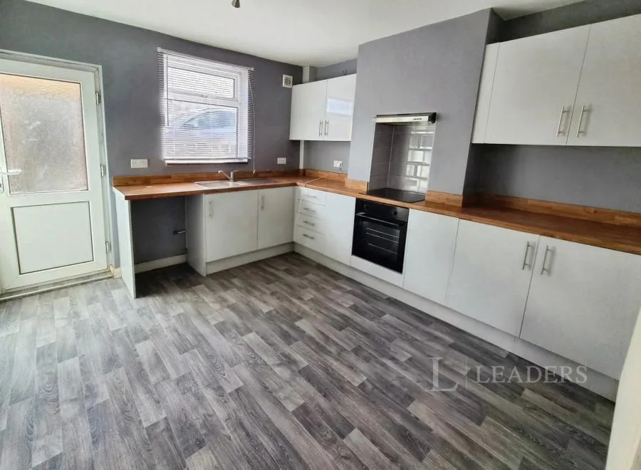 Abbott Street, Heanor, DE75, photo 3