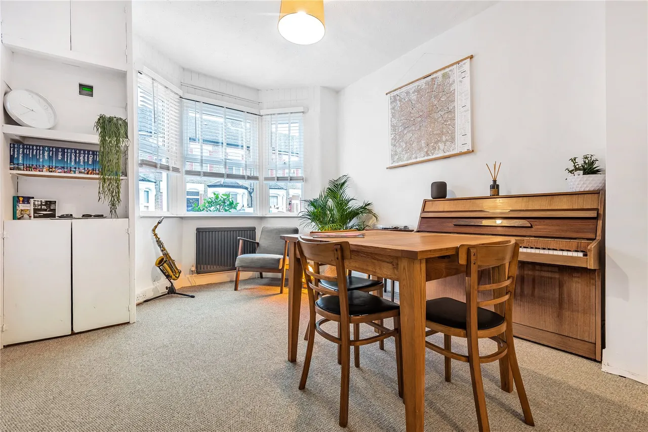 Linden Road, Hampton, TW12 2JB, photo 4