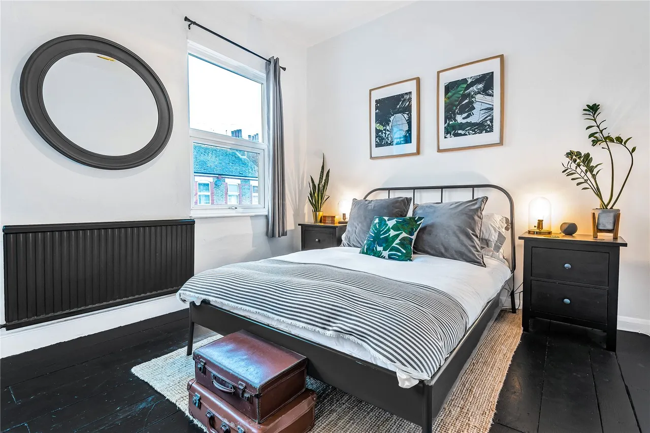 Linden Road, Hampton, TW12 2JB, photo 8