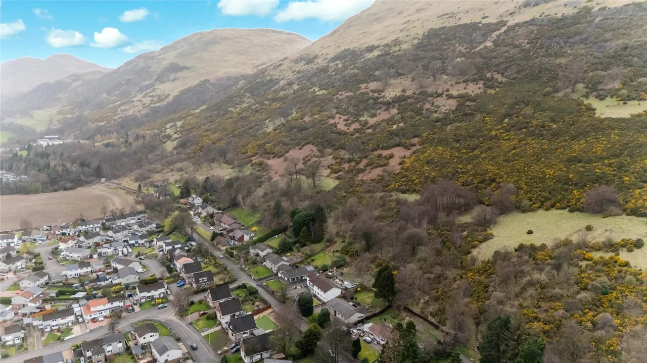 Cowden, Back Road, Alva, Clackmannanshire, FK12, photo 23