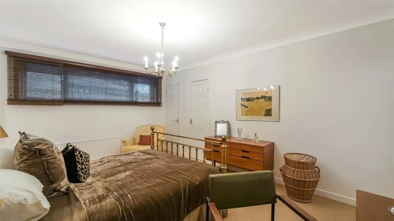 Cowden, Back Road, Alva, Clackmannanshire, FK12, photo 10