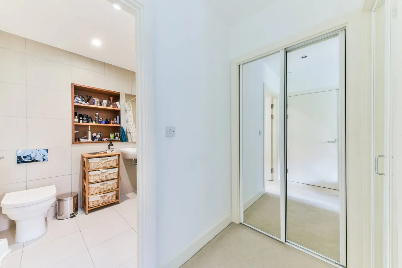 Conningham Court, 21 Dowding Drive, Kidbrooke, London, SE9, photo 10