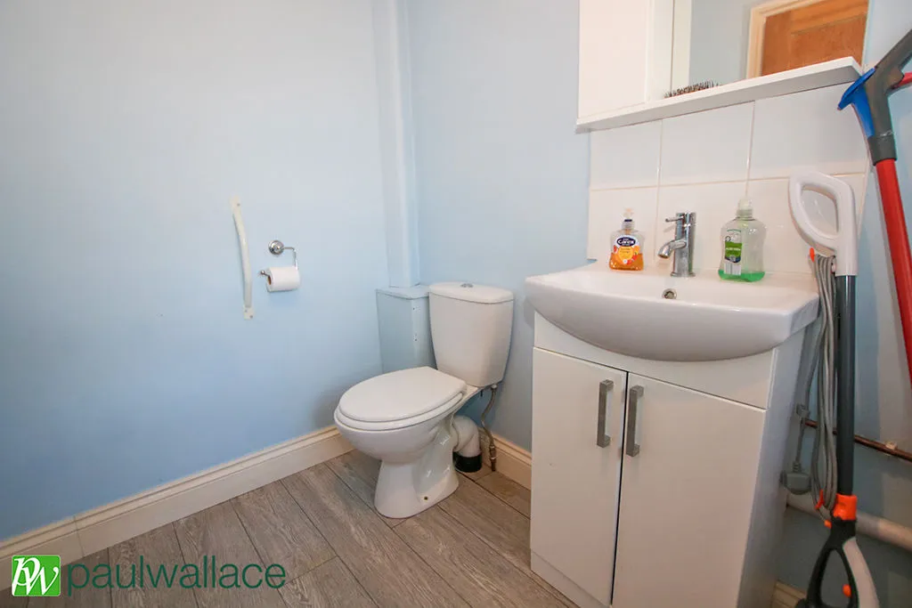 Robinson Avenue, Goffs Oak, EN7, photo 6