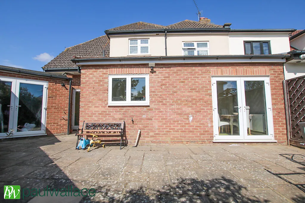 Robinson Avenue, Goffs Oak, EN7, photo 14