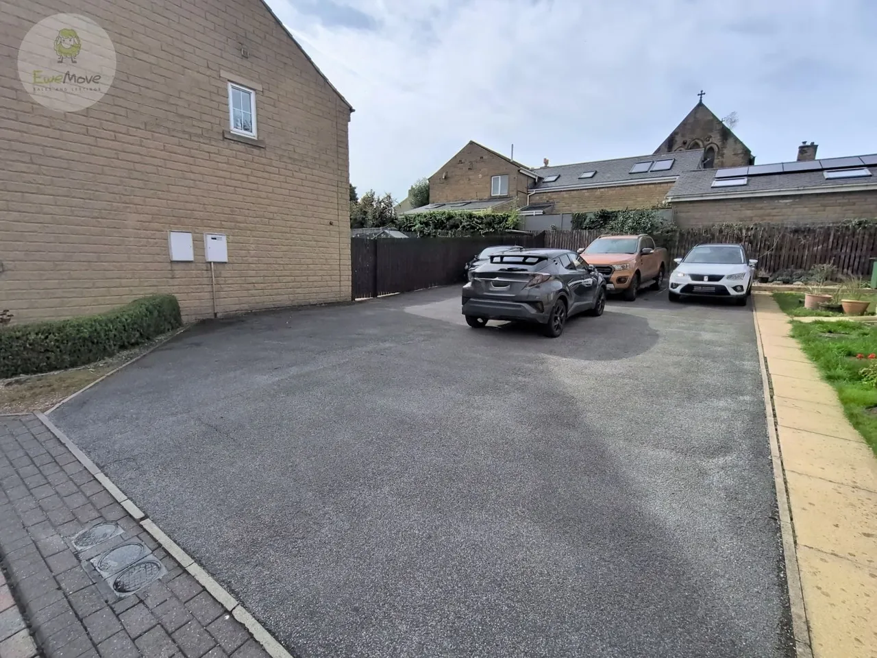 Cuniver Court, Liversedge, WF15, photo 16