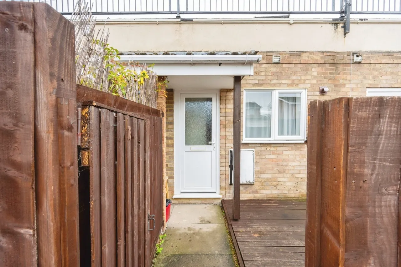 Shaldon Court, Bedford, Bedfordshire, MK40, photo 10