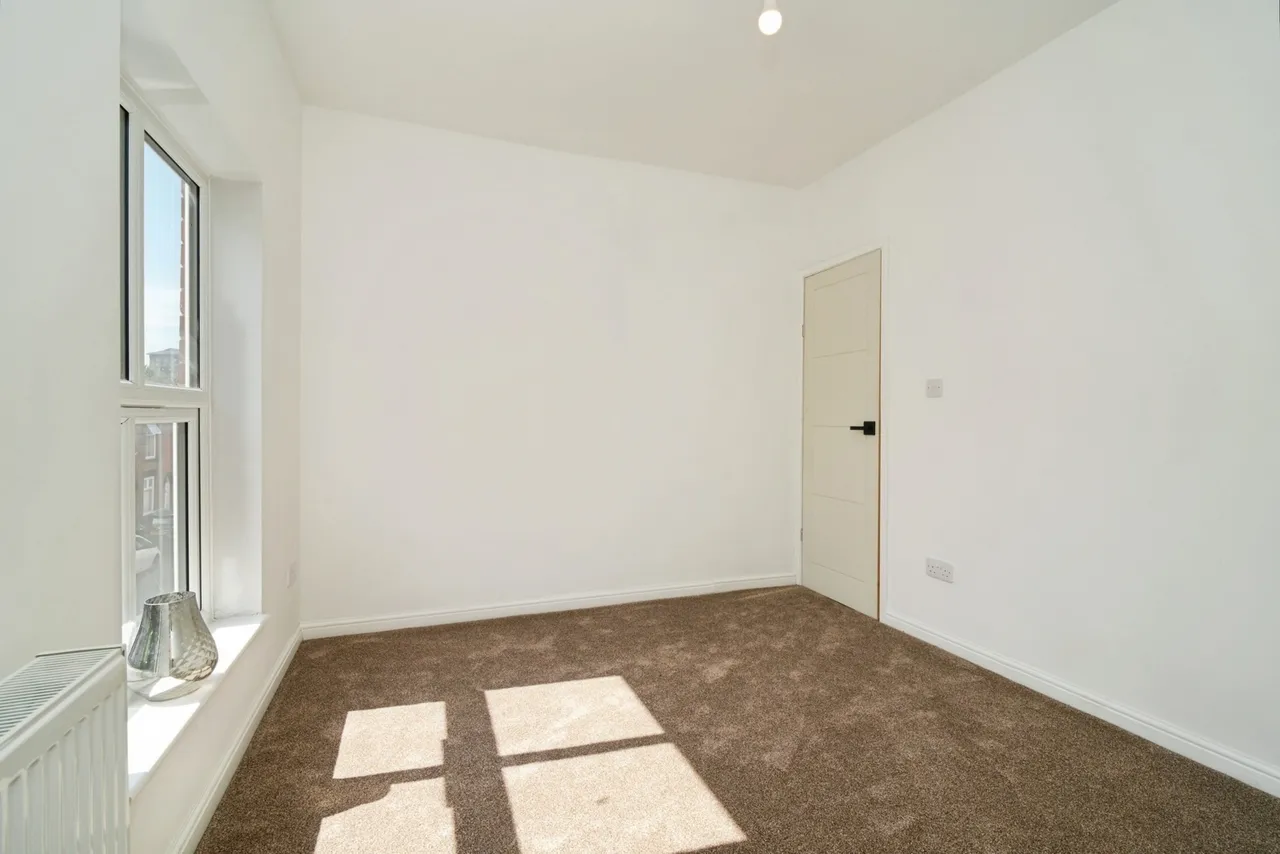 Sterratt Street, Bolton, BL1, photo 11