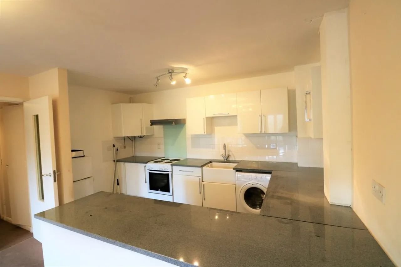 Queens Road, Bromley, BR1, photo 2
