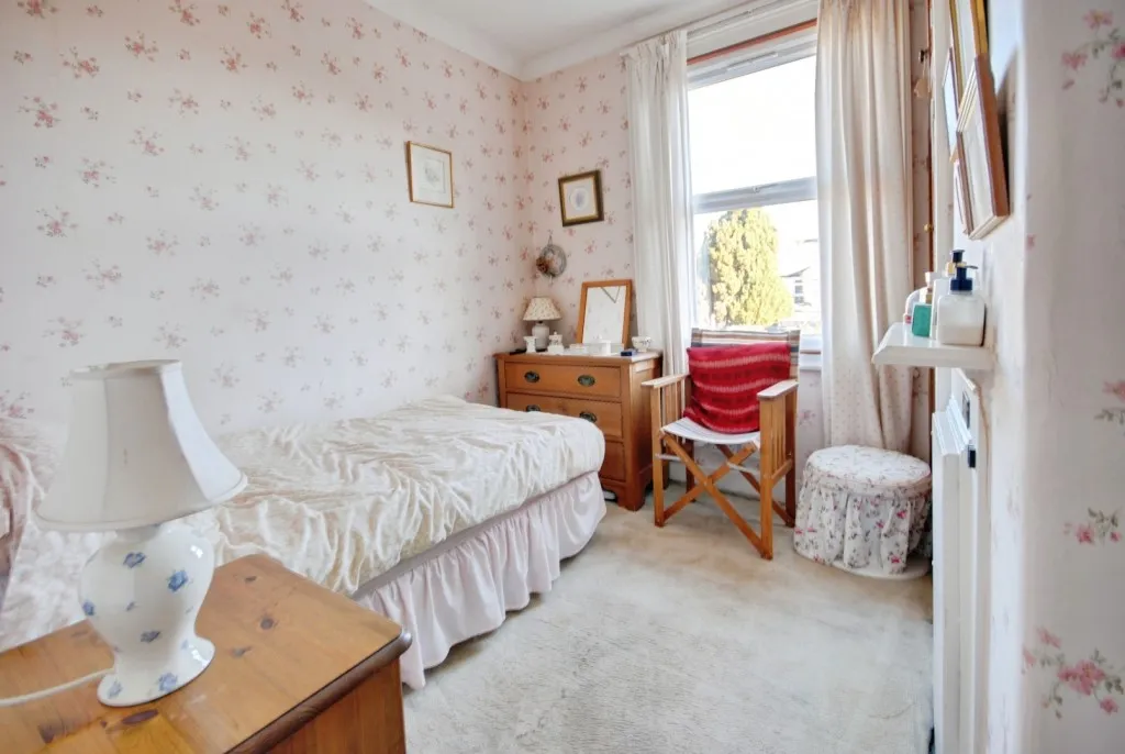 Buckingham Road, Watford, photo 7