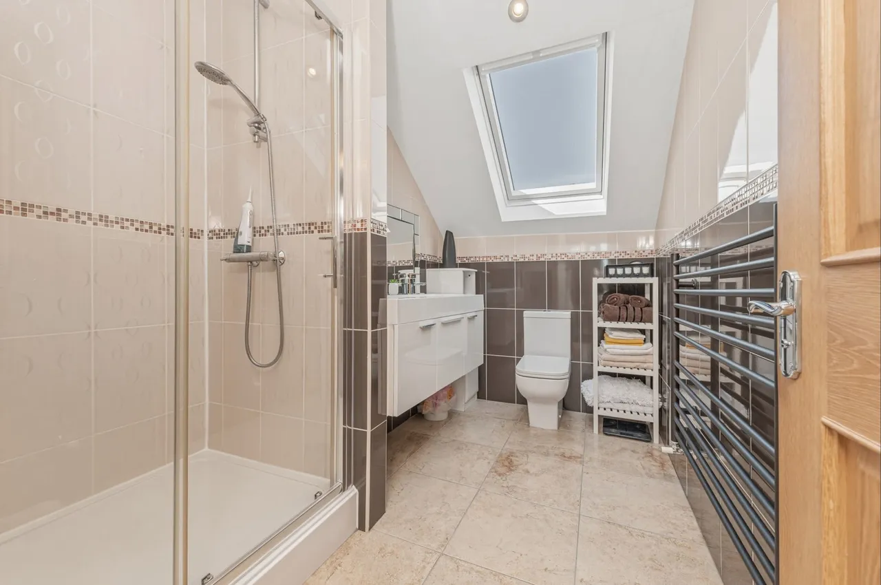 The Avenue, Crossgates, LS15, photo 9