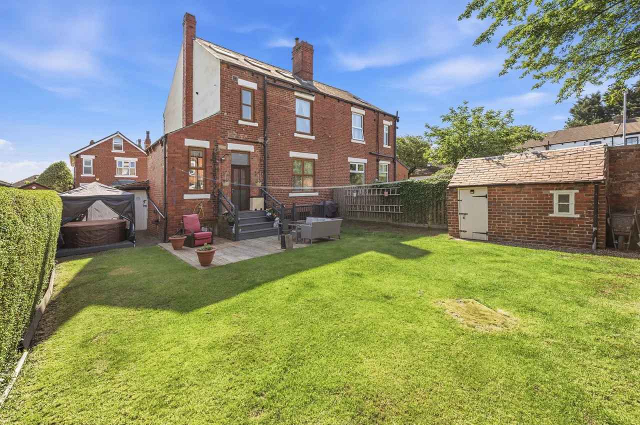 The Avenue, Crossgates, LS15, photo 23