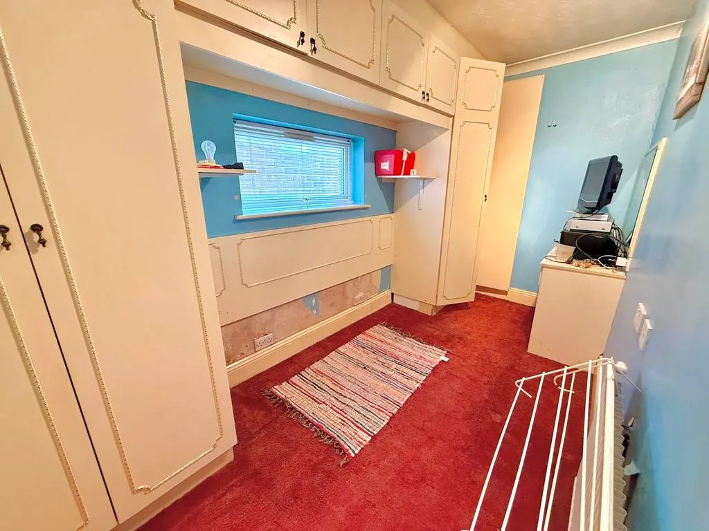 Garden Road, Dunstable LU6 3JD, photo 13