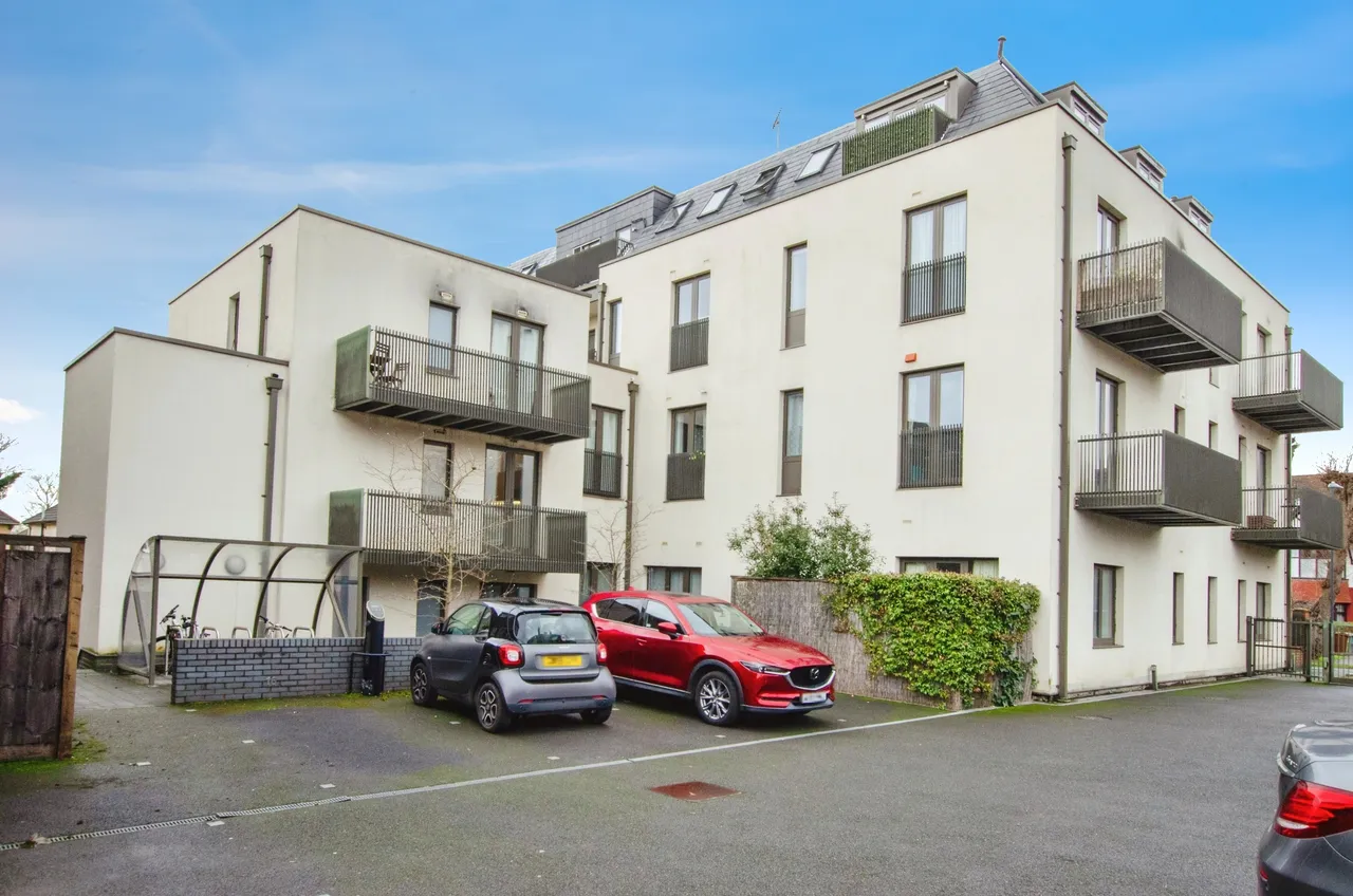 Roxborough Avenue, Harrow, HA1, photo 11