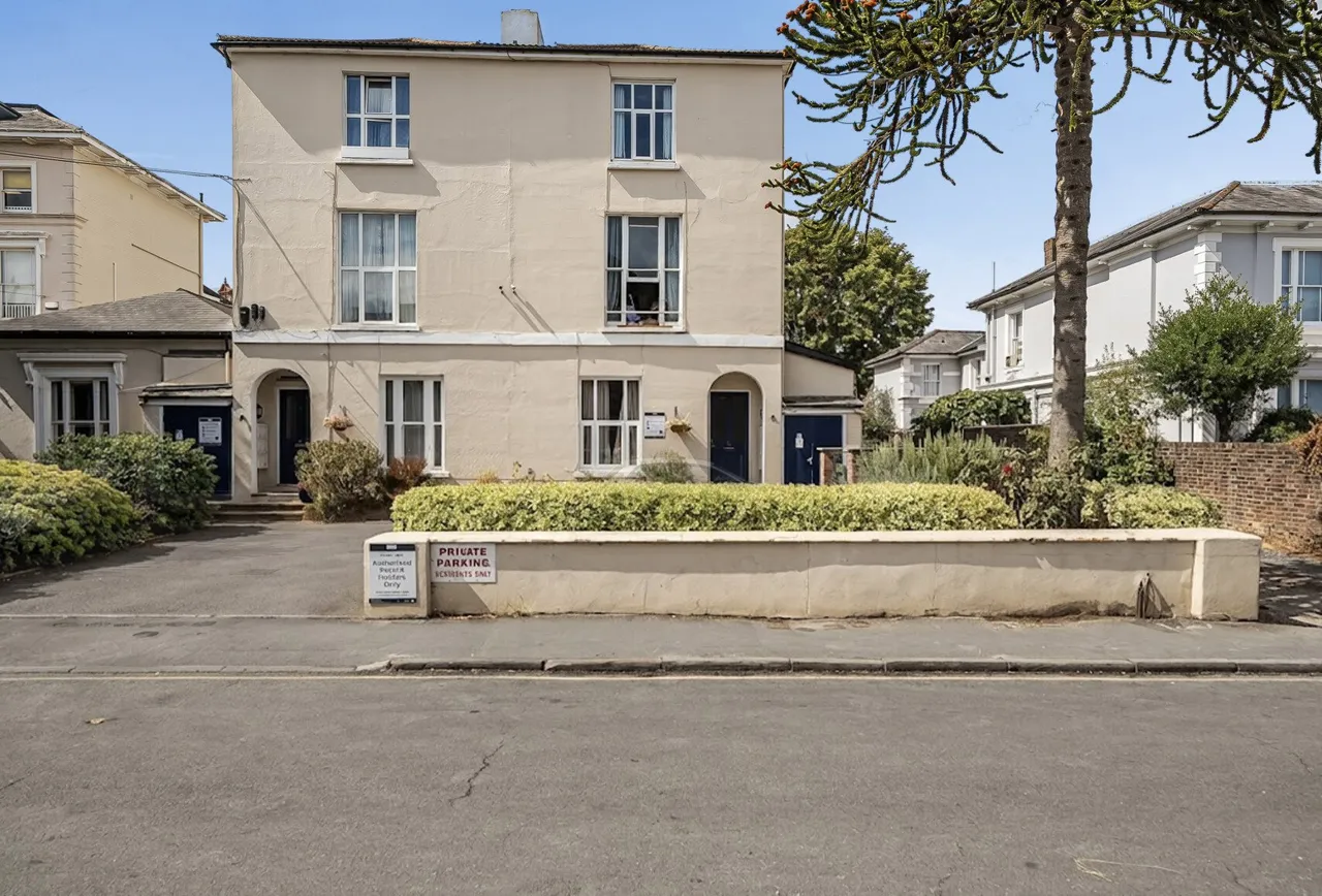 flat for sale — Upper Grosvenor Road, Tunbridge Wells, TN1 2DU