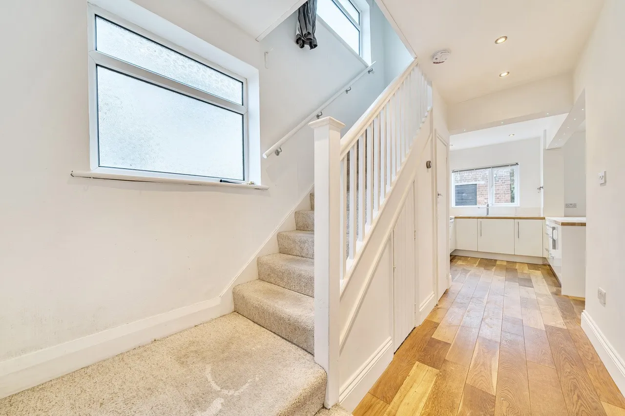 Canberra Road, SE7, photo 12