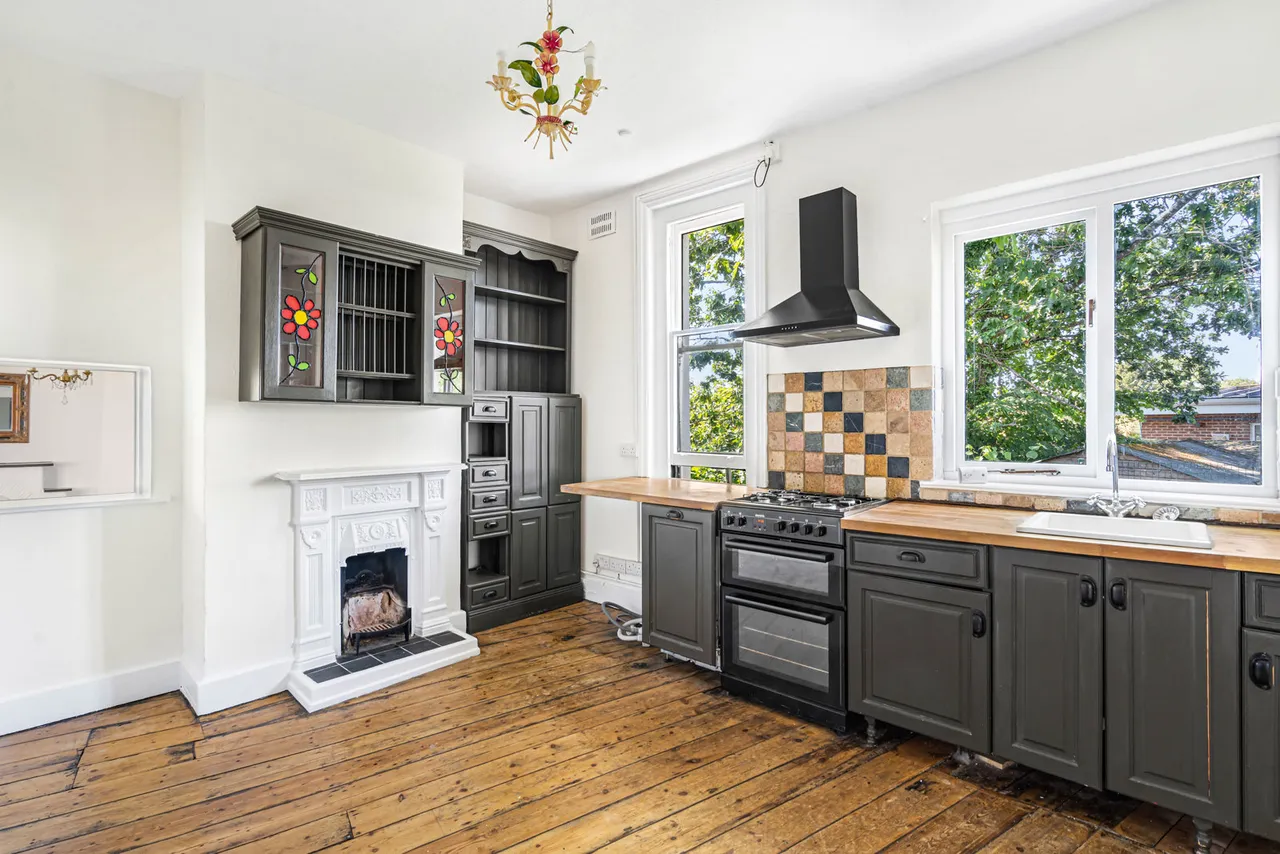 Aveley Lane, Farnham, GU9, photo 3