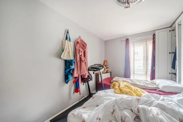 Chadwick Road, Slough, SL3, photo 5