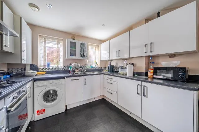 Chadwick Road, Slough, SL3, photo 10