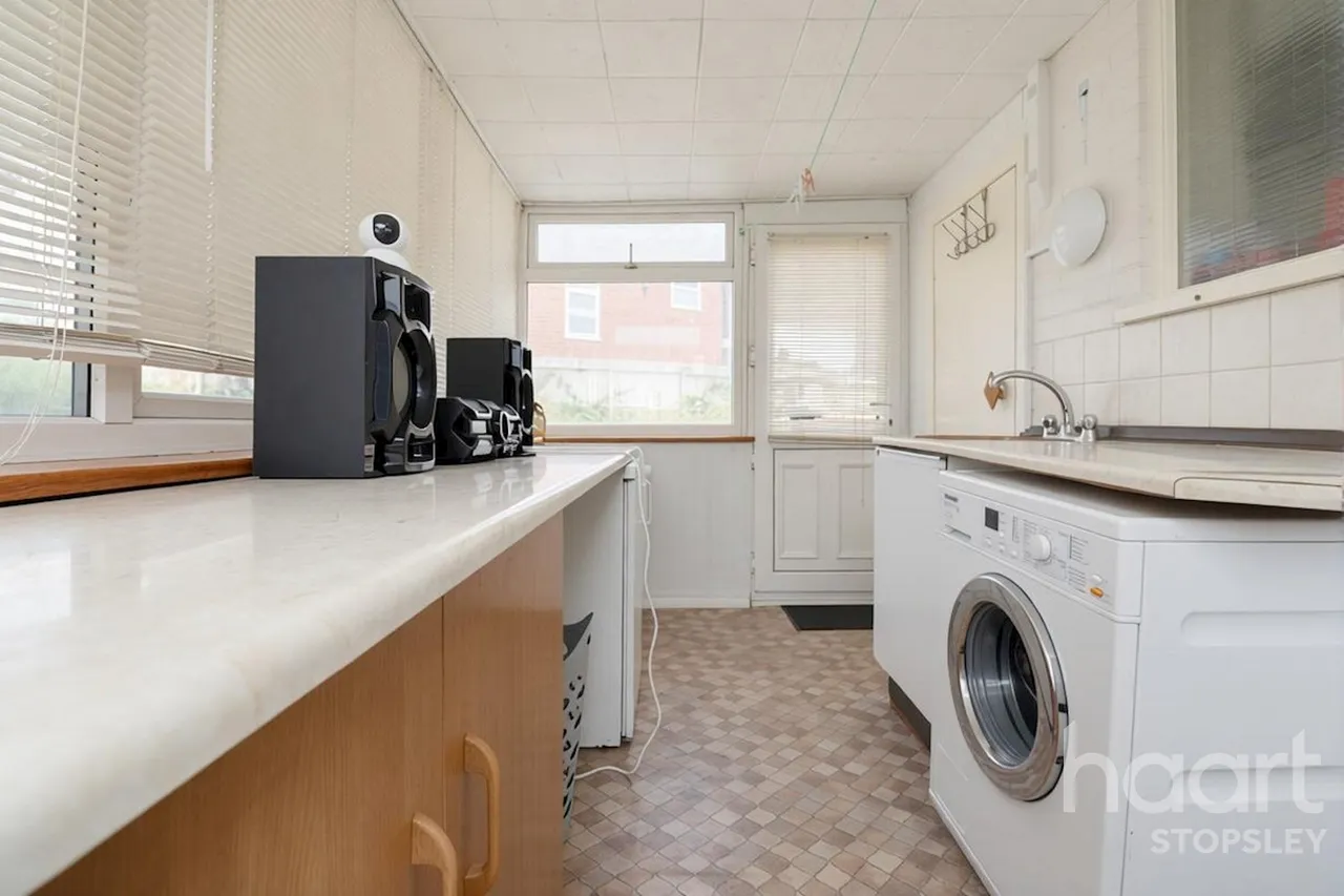 Felix Avenue, Luton, LU2, photo 10