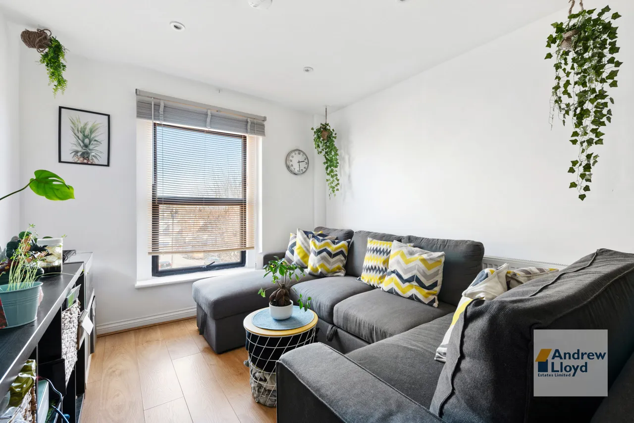 Green Lanes, Haringey, London, N8 0SD, photo 2