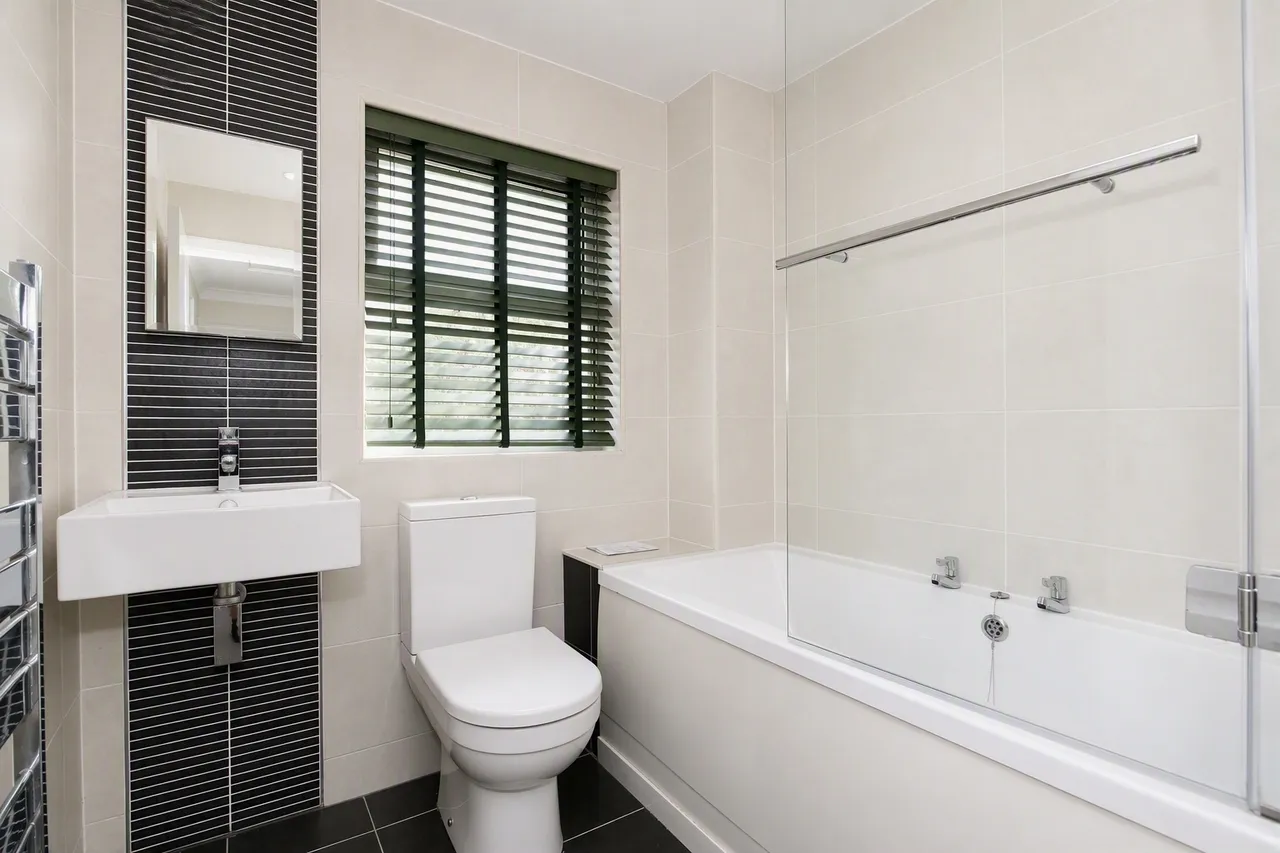 Newlands Road, Peterborough, PE7, photo 13