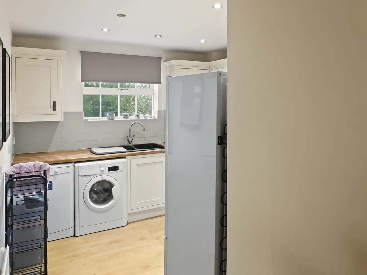 Woodford Road, E18, photo 11