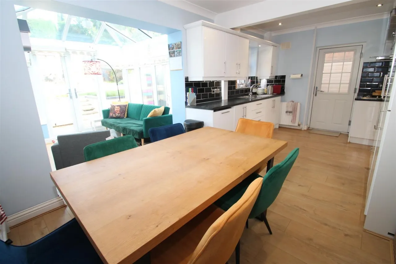Spring Crescent, Cradley Heath, photo 6