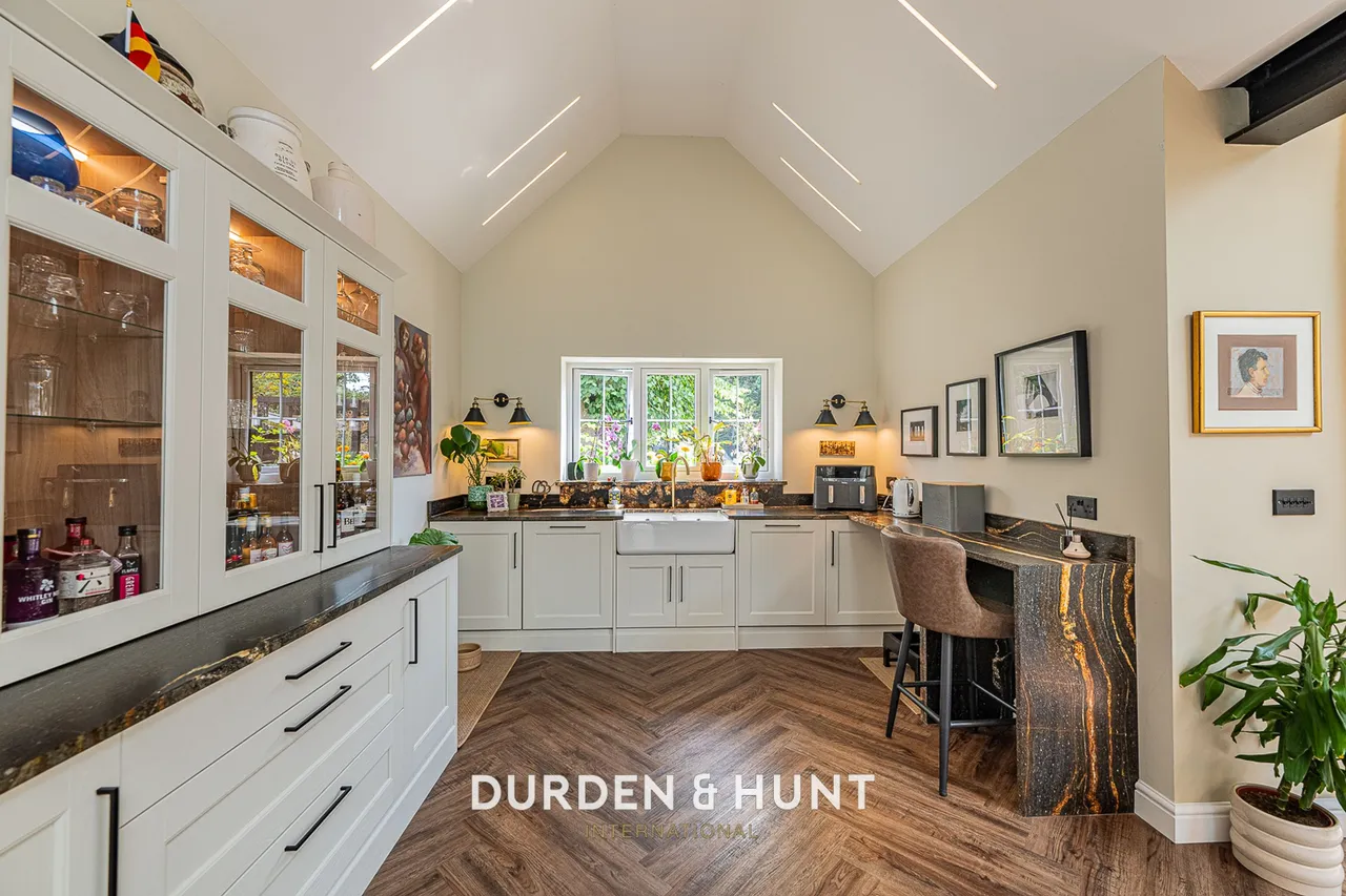 Turnpike Close, Ardleigh, CO7, photo 12