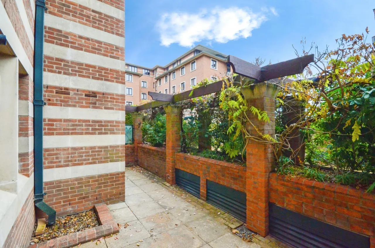 Sudbury Hill, Harrow, HA1, photo 12