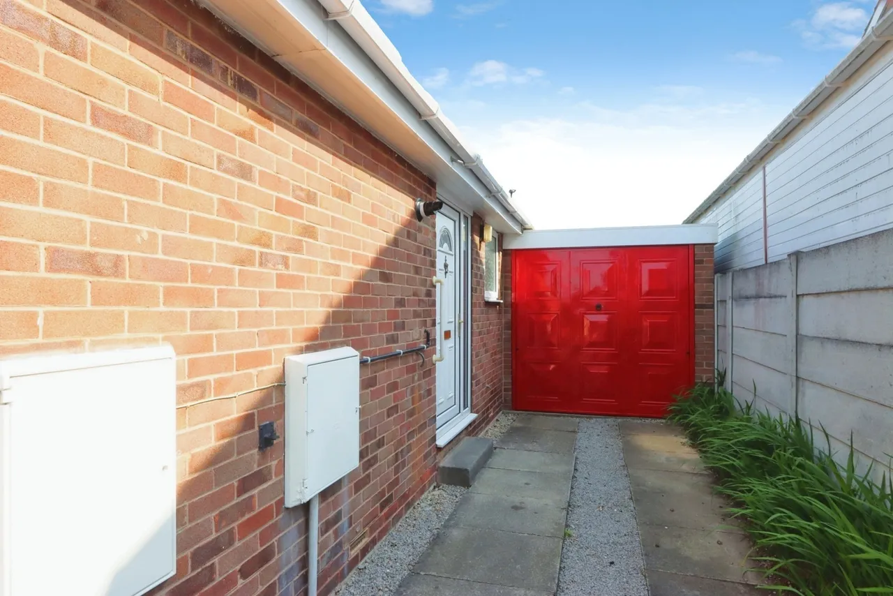 Thorpe Green, Waterthorpe, Sheffield, S20, photo 18