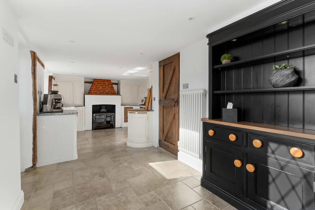 Outings Lane, Doddinghurst, CM15, photo 21
