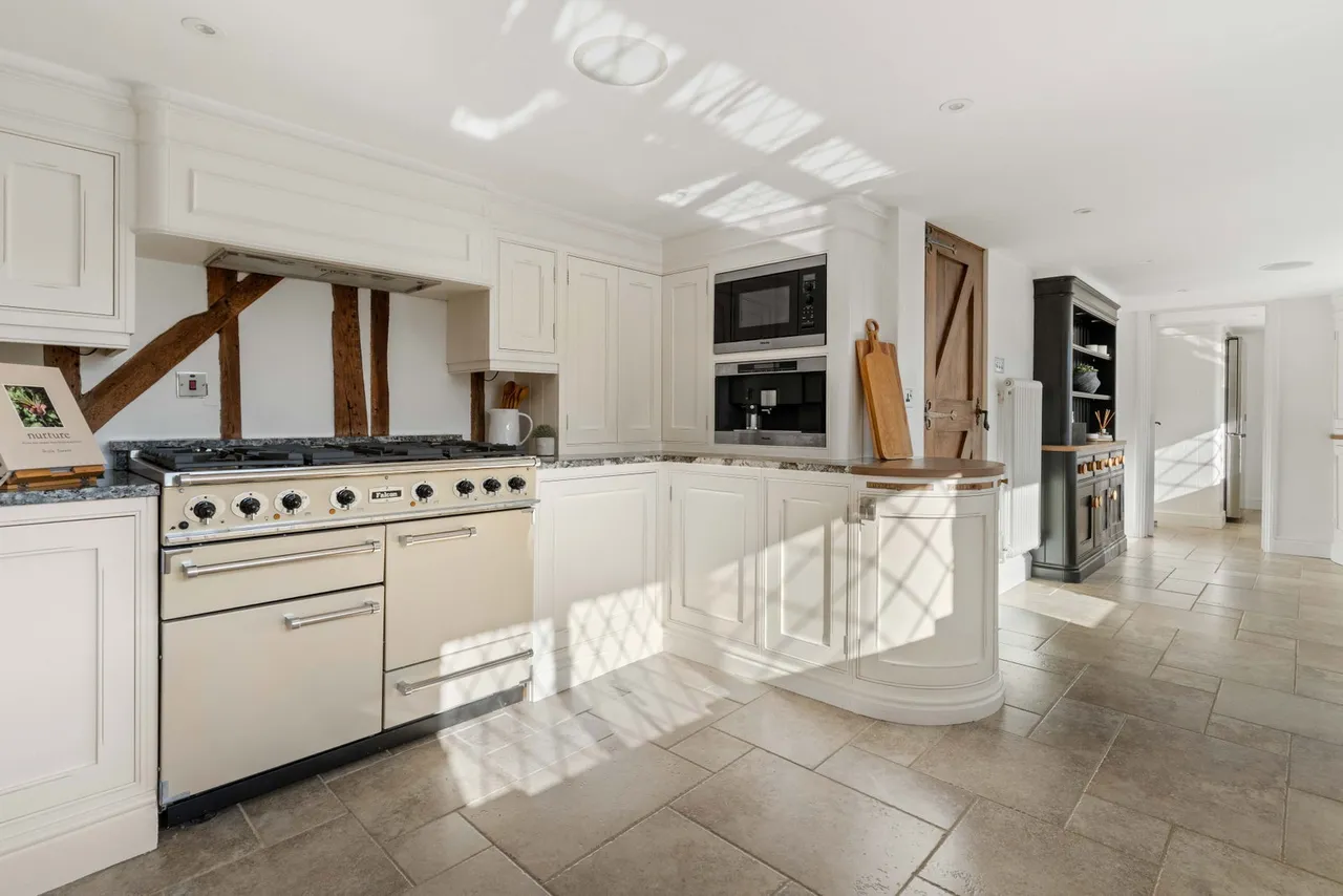 Outings Lane, Doddinghurst, CM15, photo 22