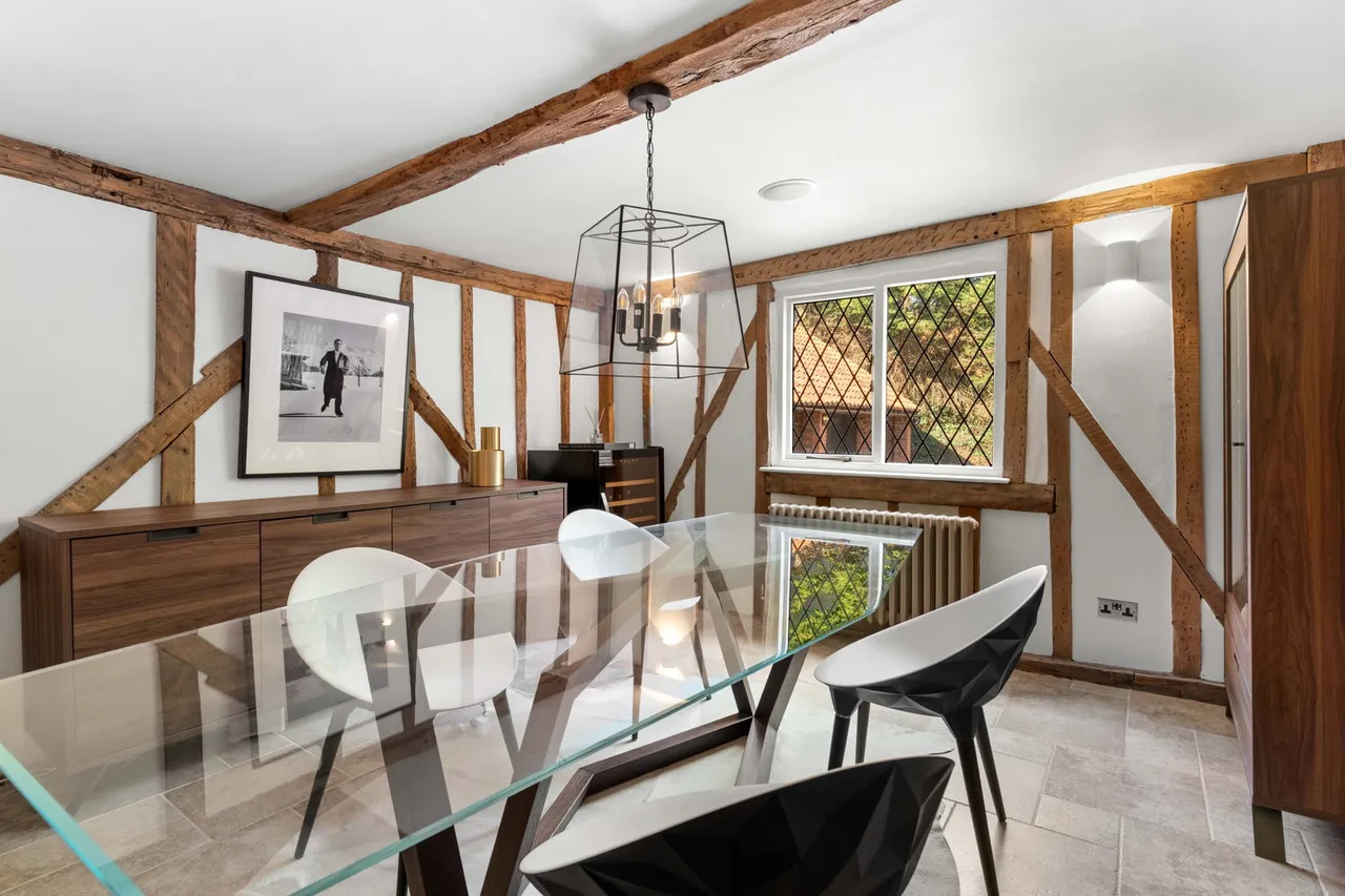 Outings Lane, Doddinghurst, CM15, photo 10