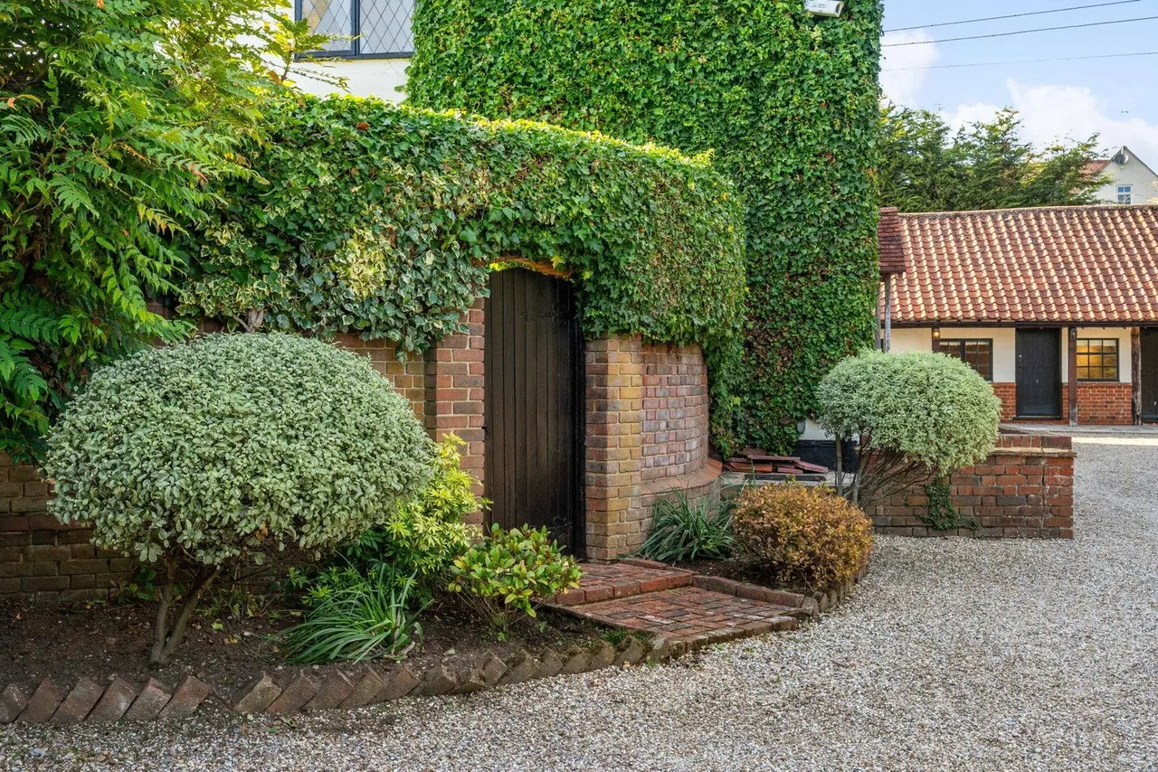 Outings Lane, Doddinghurst, CM15, photo 50
