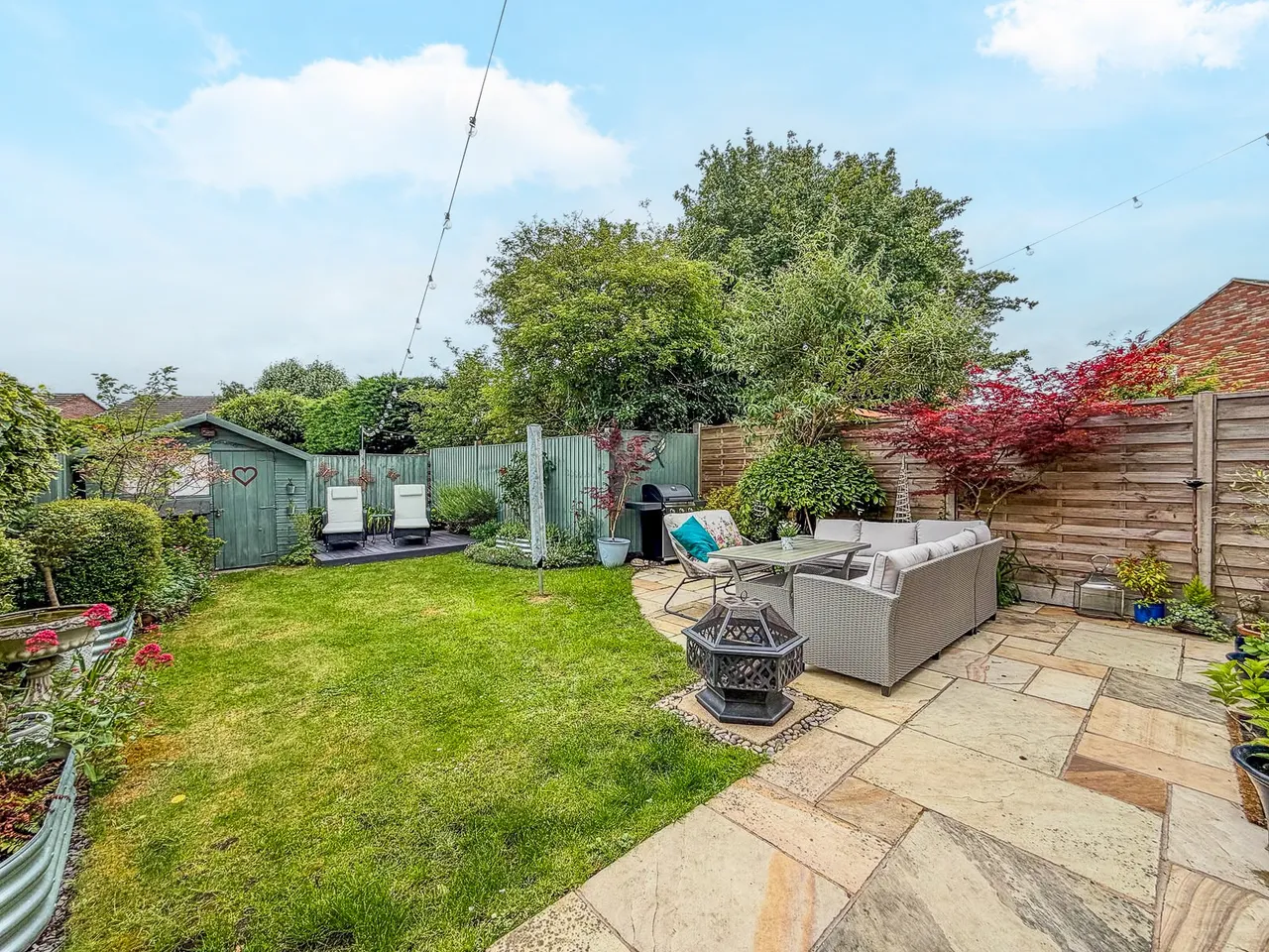 Hunters Close, Tring, photo 19