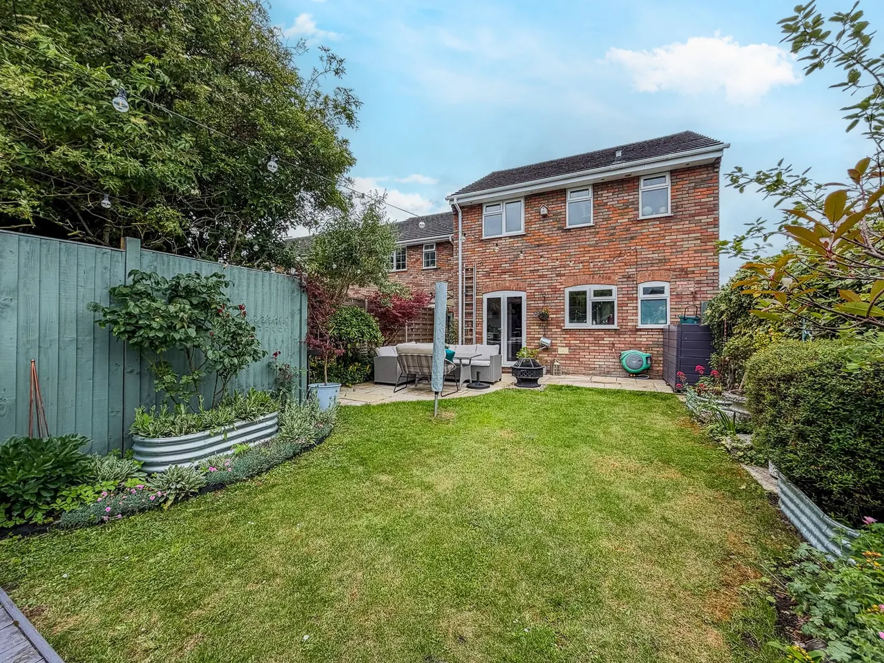 Hunters Close, Tring, photo 20