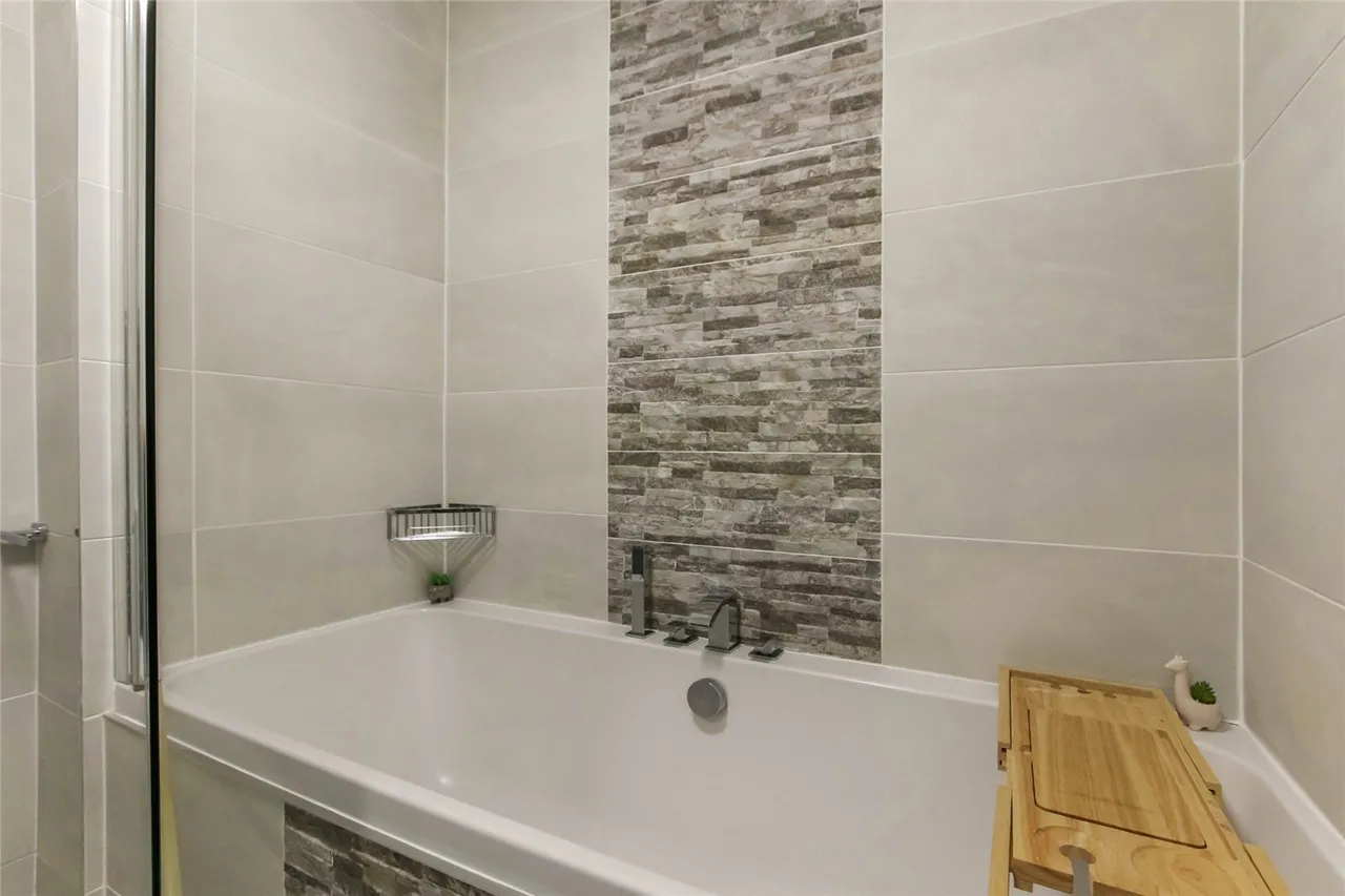 Sportsfield Road, HAMILTON, Lanarkshire, ML3, photo 15
