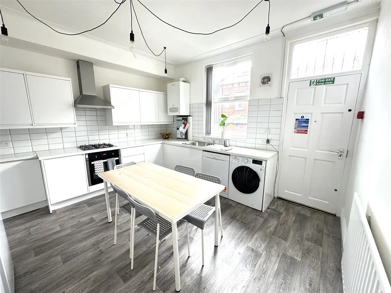 Hartley Crescent, Woodhouse, LS6, photo 5